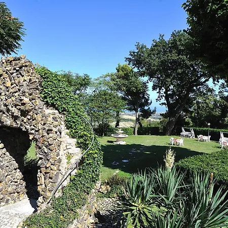 Отель Bel Sit 3*